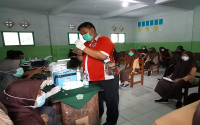 Vaksinasi Covid 19 Untuk Siswa